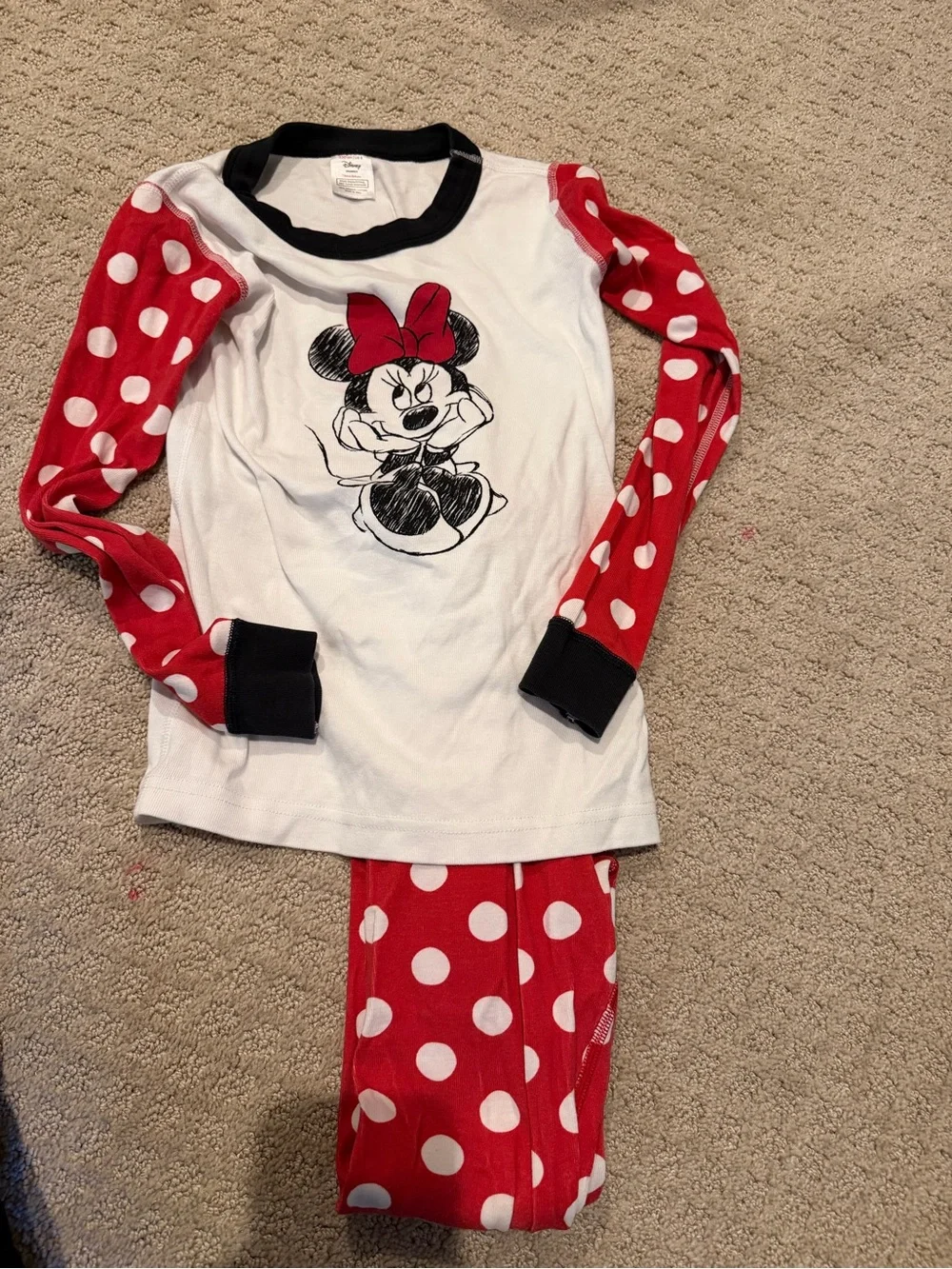 Hanna Andersson Red White and Black Minnie Mouse Polka Dot Pajama Set